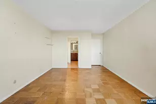 2150 Center Ave 18A, Fort Lee, NJ 07024 - Photo 23