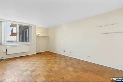 2150 Center Avenue 18A #18A, Fort Lee, NJ 07024 - Photo 21