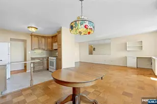 2150 Center Ave 18A, Fort Lee, NJ 07024 - Photo 11