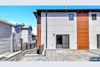 420 Glen Avenue A #A, Palisades Park, NJ 07650 - Photo 35