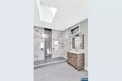 420 Glen Avenue A #A, Palisades Park, NJ 07650 - Photo 25
