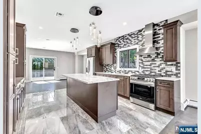 420 Glen Avenue A #A, Palisades Park, NJ 07650 - Photo 7
