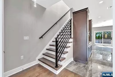 420 Glen Avenue A #A, Palisades Park, NJ 07650 - Photo 11