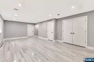 420 Glen Ave A, Palisades Park, NJ 07650 - Photo 29