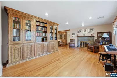 297 Gramercy Place, Glen Rock, NJ 07452 - Photo 5