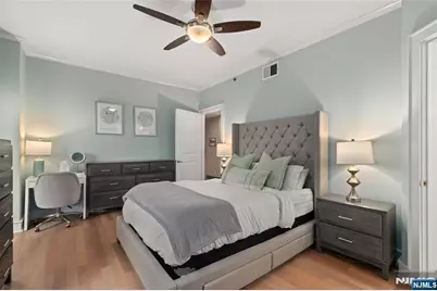 2 Paterson Avenue 2B #2B, Hoboken, NJ 07030 - Photo 15