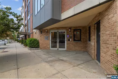 2 Paterson Avenue 2B #2B, Hoboken, NJ 07030 - Photo 23