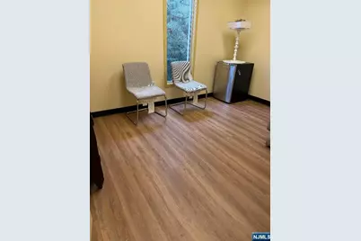 1555 Center Avenue #1Fl, Fort Lee, NJ 07024 - Photo 5