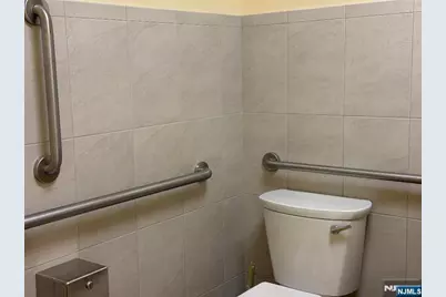 1555 Center Avenue #1Fl, Fort Lee, NJ 07024 - Photo 11