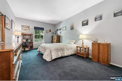 9225 Richmond Road 225 #225, West Milford, NJ 07480 - Photo 13