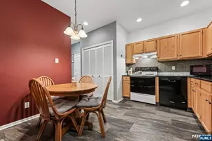 9225 Richmond Road 225, West Milford, NJ 07480 - Photo 9