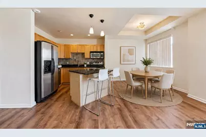399 11th Street 301 #301, Palisades Park, NJ 07650 - Photo 7