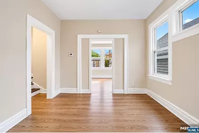 17 Arverne Terrace, Irvington, NJ 07111 - Photo 9