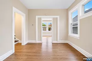 17 Arverne Terrace, Irvington, NJ 07111 - Photo 9