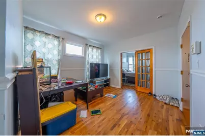 590 Hawthorne Avenue, Irvington, NJ 07112 - Photo 23
