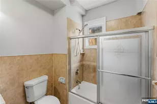 590 Hawthorne Ave, Irvington, NJ 07112 - Photo 17