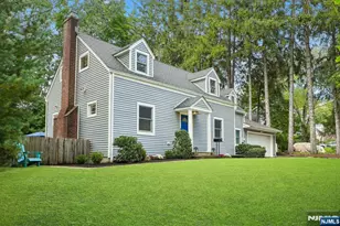 186 Midwood Rd, Glen Rock, NJ 07452 - Photo 1