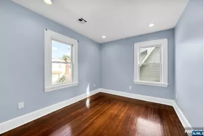 61 Buena Vista Avenue, Hawthorne, NJ 07506 - Photo 19