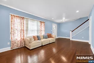 61 Buena Vista Ave, Hawthorne, NJ 07506 - Photo 5