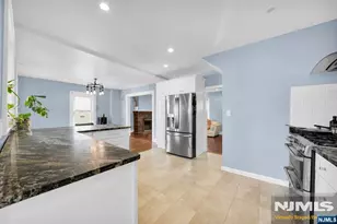61 Buena Vista Ave, Hawthorne, NJ 07506 - Photo 11