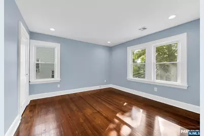 61 Buena Vista Avenue, Hawthorne, NJ 07506 - Photo 15