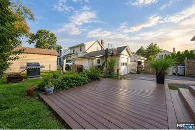 61 Buena Vista Avenue, Hawthorne, NJ 07506 - Photo 25