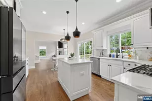 560 Van Emburgh Ave, Washington Township, NJ 07676 - Photo 11