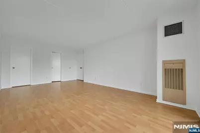 1077 River Road 1009 #1009, Edgewater, NJ 07020 - Photo 19