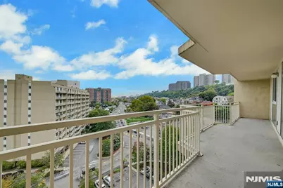 1077 River Road 1009 #1009, Edgewater, NJ 07020 - Photo 25