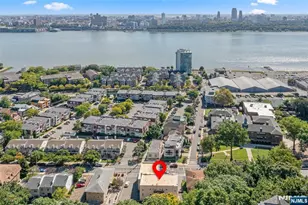 280 Undercliff Ave 2, Edgewater, NJ 07020 - Photo 17