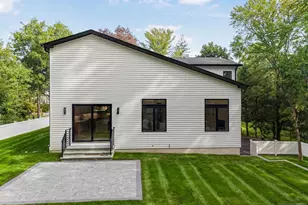 914 Hammond Rd, Ridgewood, NJ 07450 - Photo 3
