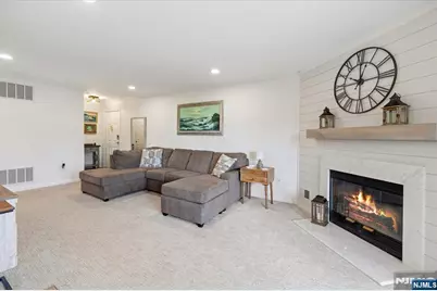 291 Coventry Court, Ramsey, NJ 07446 - Photo 3