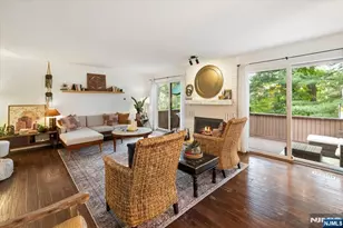 19 N Bayard Ln, Mahwah, NJ 07430 - Photo 11