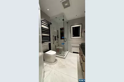 256 10th Street 2 #2, Palisades Park, NJ 07650 - Photo 3