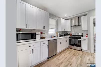 76 Mission Street, Montclair, NJ 07042 - Photo 21