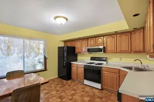 3 Brookside Heights F, Wanaque, NJ 07465 - Photo 9