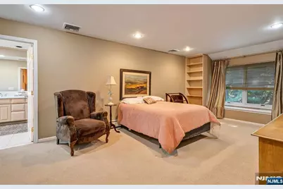 15 Bentley Drive, Franklin Lakes, NJ 07417 - Photo 19