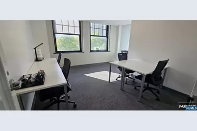 972 Broad Street Floor 3 #Floor 3, Newark, NJ 07102 - Photo 7