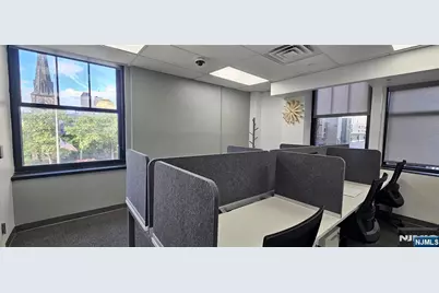 972 Broad Street Floor 3 #Floor 3, Newark, NJ 07102 - Photo 31