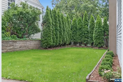 125 Lenox Avenue 1 #1, Ridgewood, NJ 07450 - Photo 15