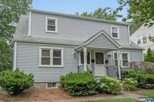 125 Lenox Ave 1, Ridgewood, NJ 07450 - Photo 1