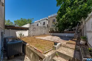 178 South St, Jersey City, NJ 07307 - Photo 31