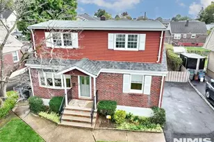 118 Gilbert Ave, Elmwood Park, NJ 07407 - Photo 3