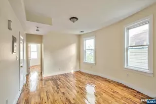 225 10th St, Newark, NJ 07107 - Photo 23