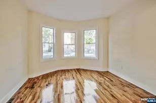 225 10th St, Newark, NJ 07107 - Photo 11