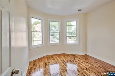 225 10th Street, Newark, NJ 07107 - Photo 21