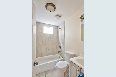 225 10th Street, Newark, NJ 07107 - Photo 19