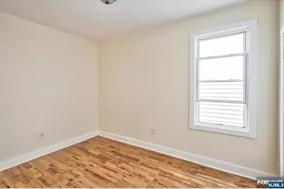 225 10th Street, Newark, NJ 07107 - Photo 27