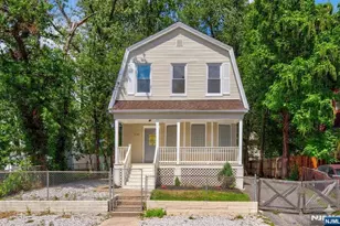31-33 Voorhees St, Newark, NJ 07108 - Photo 1
