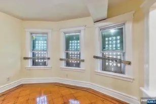 31-33 Voorhees St, Newark, NJ 07108 - Photo 13